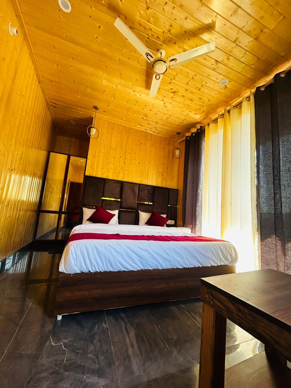 Hillside Heaven Homestay - Tap to explore photos