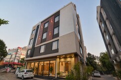 Aceotel Select Virat, Vijay Nagar