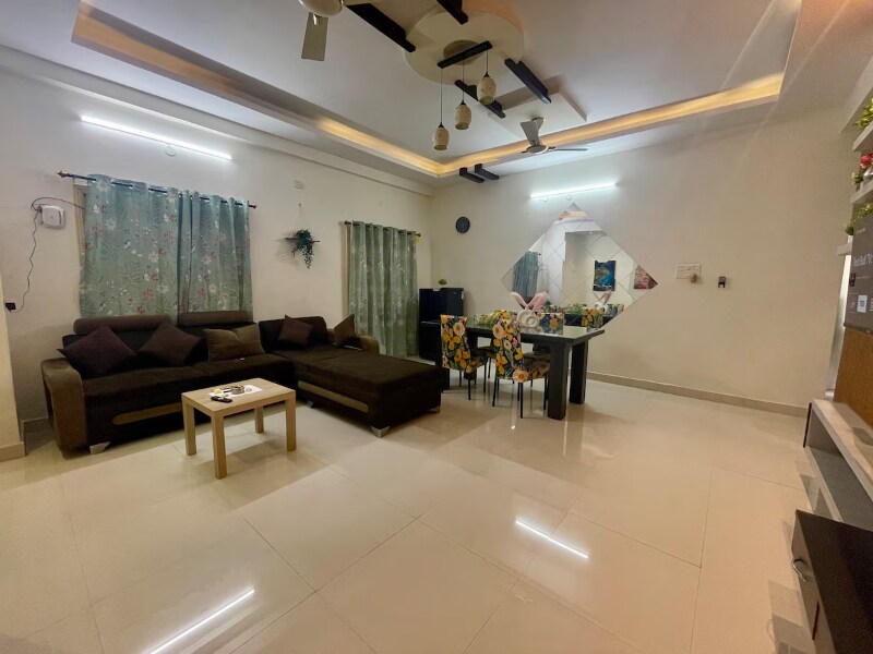 Beautiful 2bhk near KIMS Sunshine - Tap to explore photos