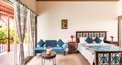 Break the Routine, Malshej Room Type - AC Super Deluxe Room