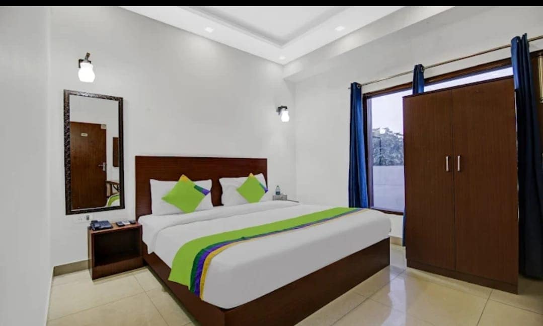 Hotel Ojas The Nest - Tap to explore photos