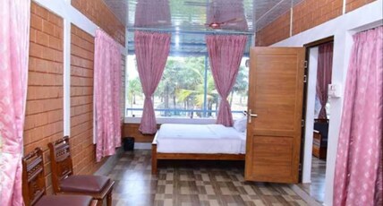 soora beach resort Room Type - Garden View Deluxe