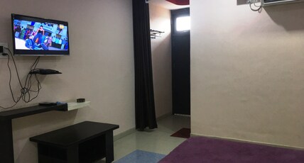 Hotel Blue Star Room Type - Standard AC