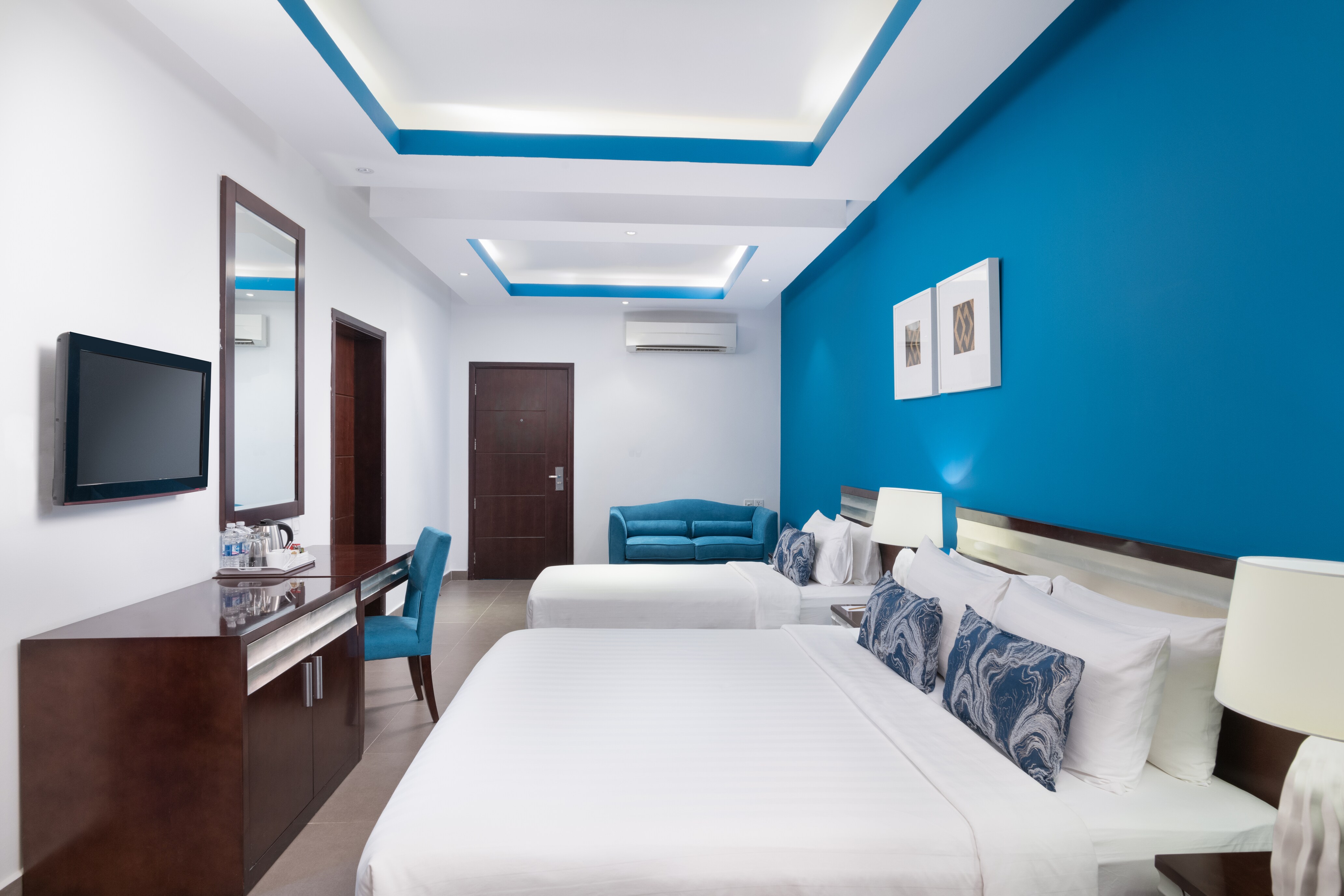 Al Hail Waves Hotel Managed By Centara - Tap to explore photos