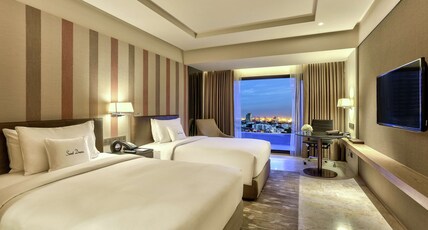 DoubleTree by Hilton Sukhumvit Bangkok Room Type - Superior Twin Room