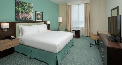 DoubleTree by Hilton Miami - Doral, FL Room Type - 1 KG HEAR ACC