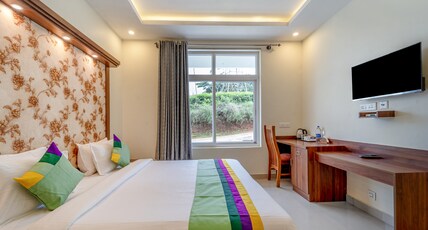 Treebo Windsong Resort Munnar, Tea Plantation View Room Type - Economy Room