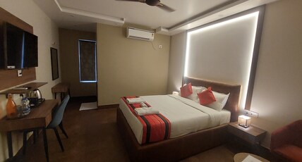 Hotel Sunshine Room Type - Super Delux Room