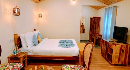Aaroham Resort Shimla by Aamod Group Room Type - Super Deluxe Cottage