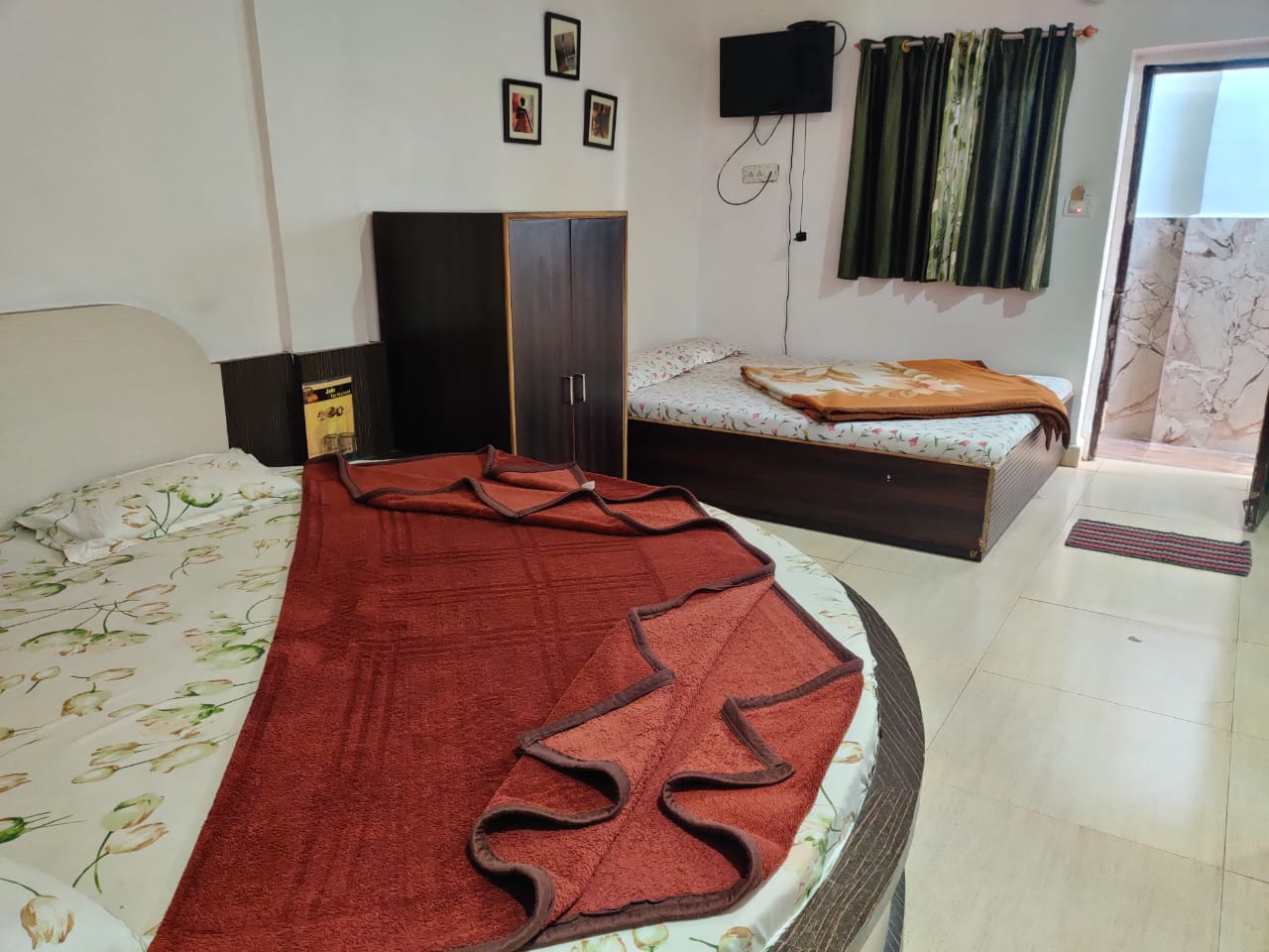 JAIN HOTEL - Tap to explore photos