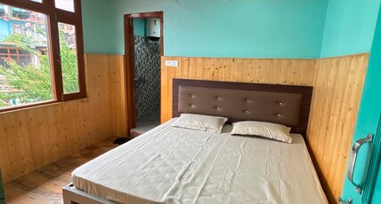 ROYAL HERITAGE HOMESTAY KALPA Room Type - Bedroom 5