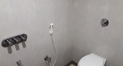 Hotel Aaram Room Type - Deluxe Non Ac Room