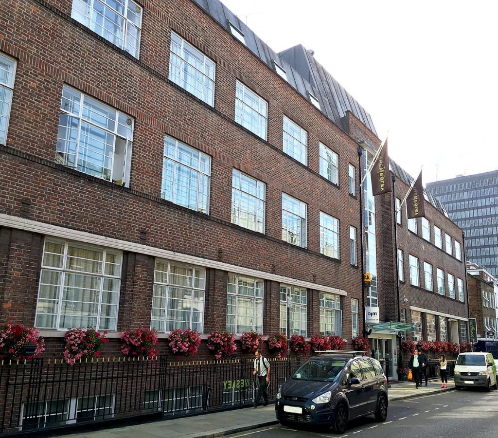 The Wesley Euston Hotel - Kings Cross - Tap to explore photos