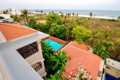 Costa Verde Luxury Beachfront Villa ECR