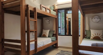 Shamak Homestay Varkala Room Type - 4 Sharing Mixed Non AC Dormitory