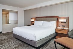 DoubleTree by Hilton Fullerton