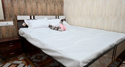 Hotel Bhagirath Room Type - Bedroom 4