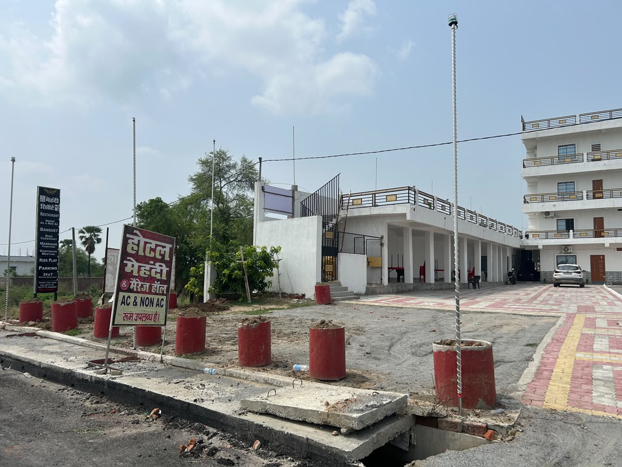 MEHANDI RESORT HOTEL & RESTAURANT - Tap to explore photos