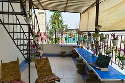 Calcutta Backpackers in South Kolkata