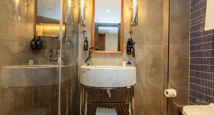 Levni Istanbul Hotel Handwritten Collection Room Type - Deluxe Room with 1 queensize bed
