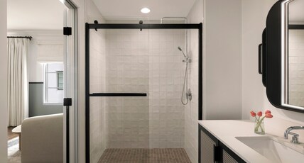 Kimpton Canary Hotel, an IHG hotel Room Type - 1 King Studio Suite Juliet Balcony