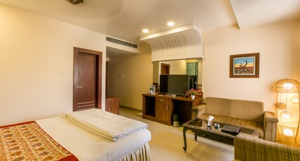 Hotel Tulsi Exotic  Room Type - Luxury Room