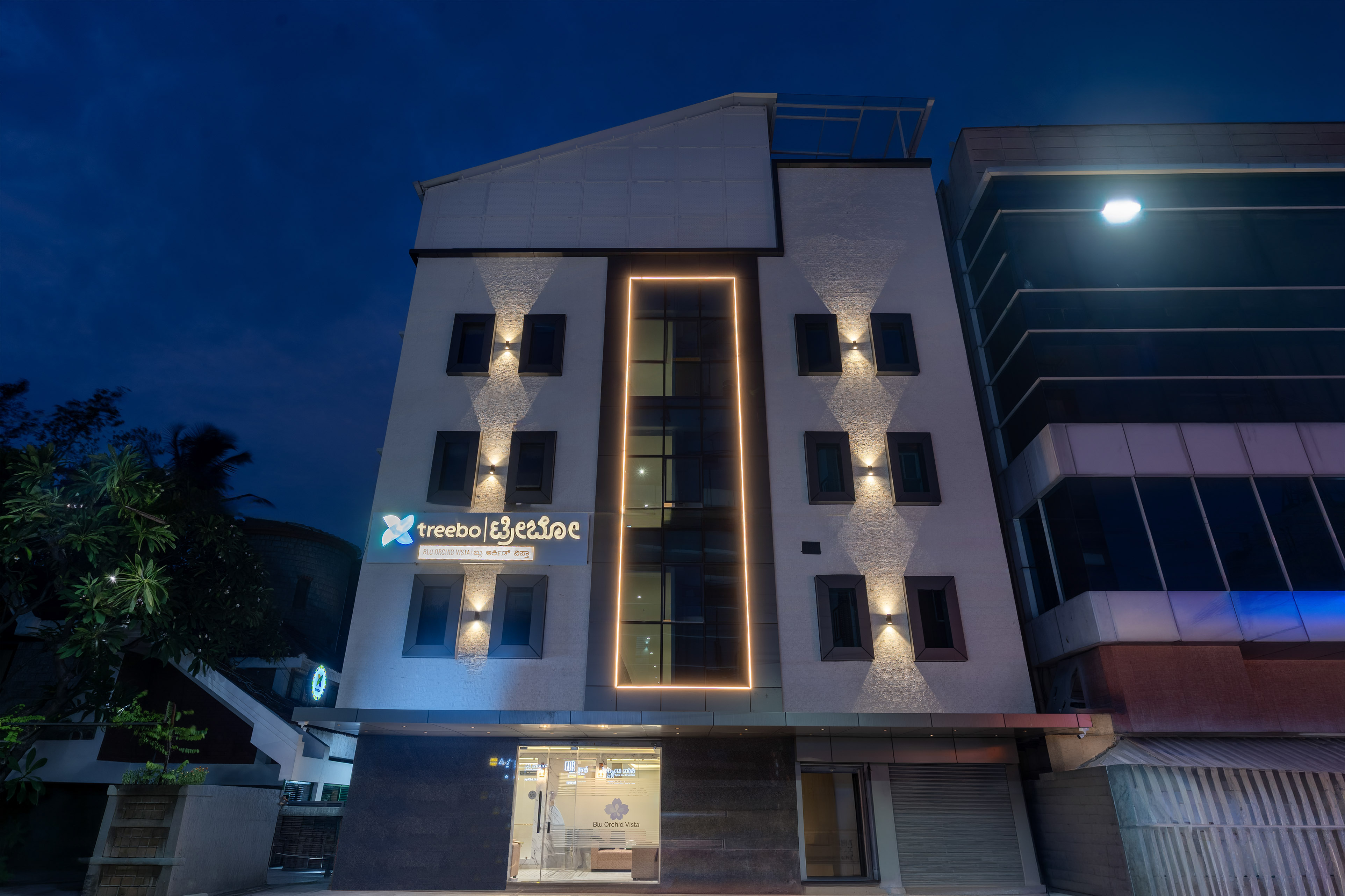 Treebo Blu Orchid Vista, Indiranagar - Near Bagmane Tech Park - Tap to explore photos