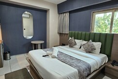 Address of HOTEL M STAY
