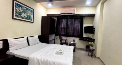 Hotel Sainath Room Type - NON AC DOUBLE