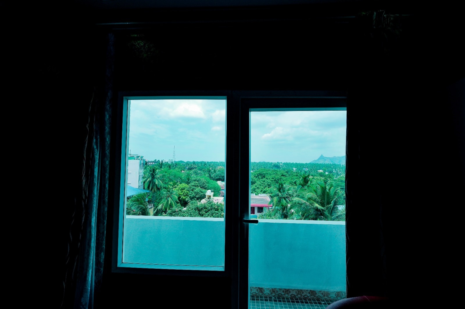 Hotel Rieejh - Tap to explore photos