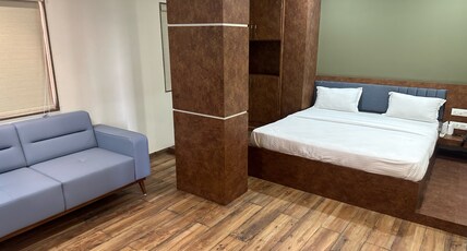 Hotel BhujView Room Type - SUPERIOR ROOM