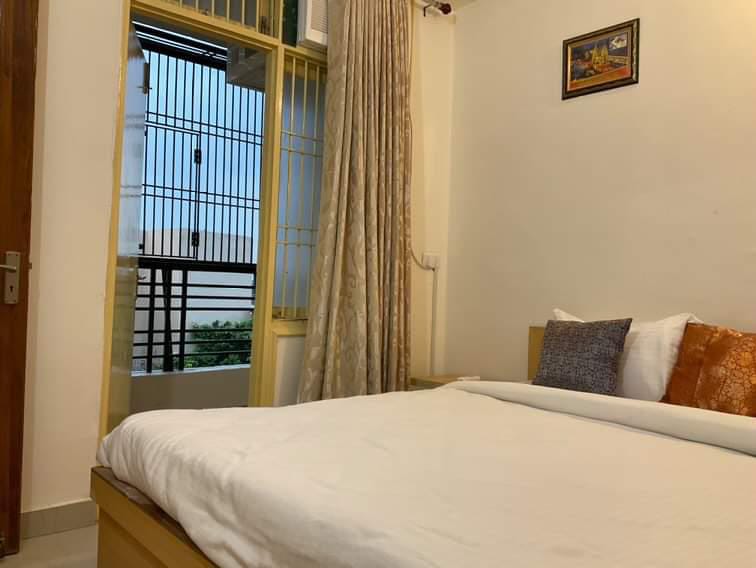 RHS | Beautiful Entire 3BHK Villa - Tap to explore photos