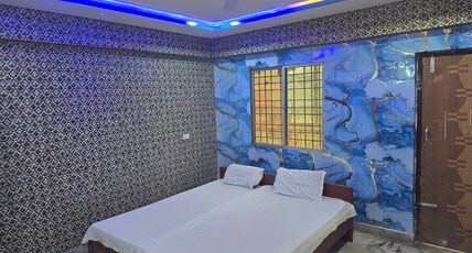 HOTEL SHRISTY RESIDENCY Room Type - Deluxe Room (Non-AC)