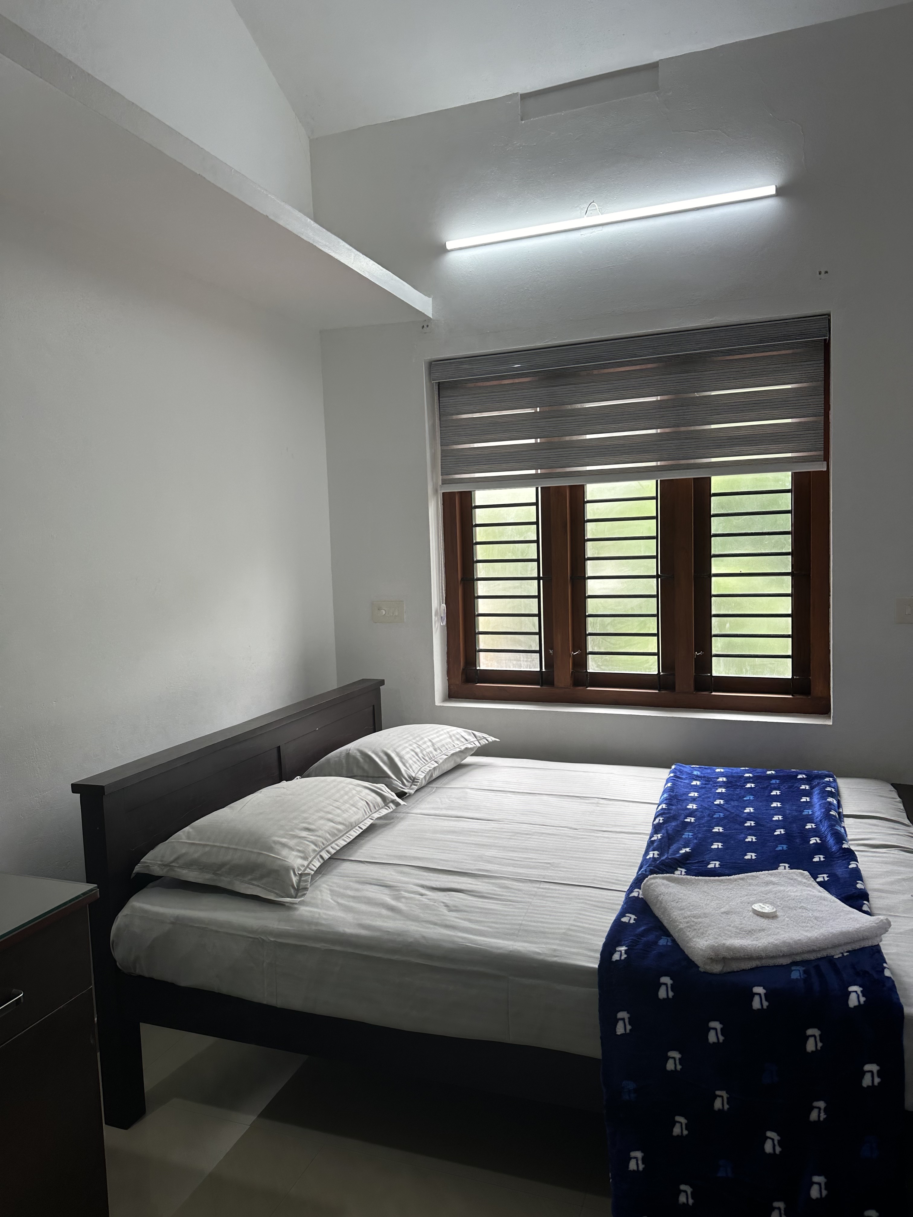 Saaketh Homestay 3BHK First floor - Tap to explore photos