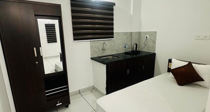 Hotel Gold Suite Room Type - Premium Room