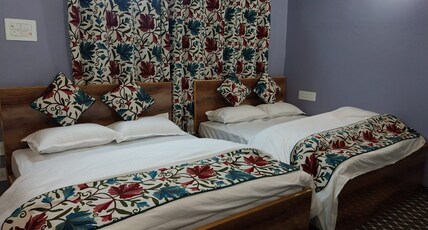Mubarik Home Stay Room Type - Bedroom 2