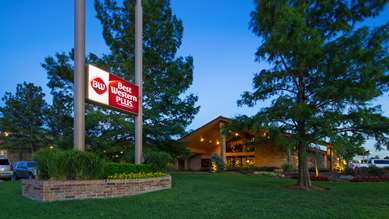 Best Western Plus Saddleback Inn & Conference Center - Tap to explore photos