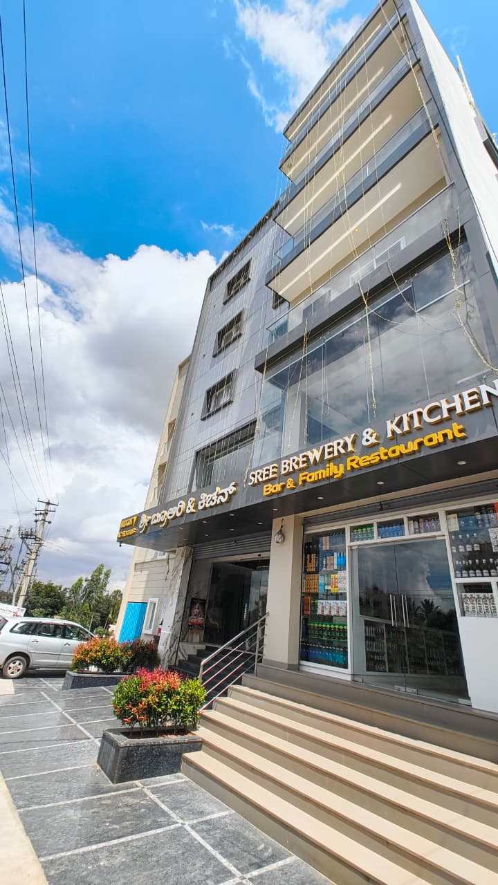 Hotel Sree suites Attibele - Tap to explore photos