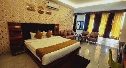 Hotel Surya Inn Room Type - Premium Suite Room