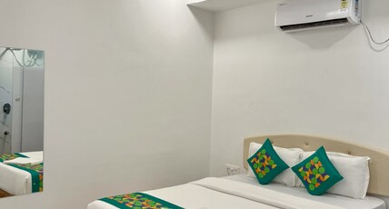 Hotel Aaditya Inn (6 Km from Hinjawadi Phase 1) Room Type - Deluxe Room