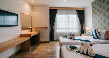 Icheck Inn Central Patong Room Type - Superior King Bed