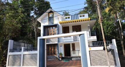 VAISHARAD Room Type - Double Room
