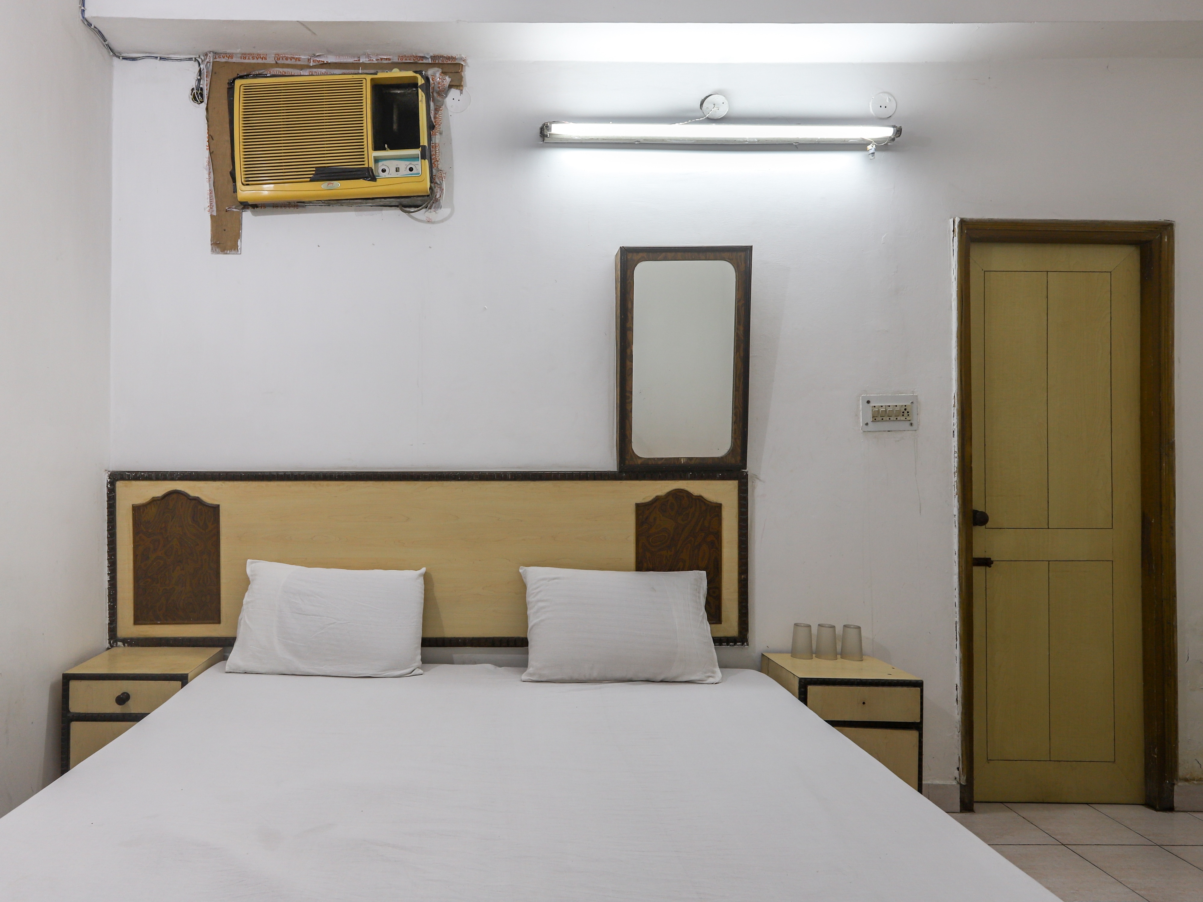 CITY HOTELS & BANQUETS - Tap to explore photos