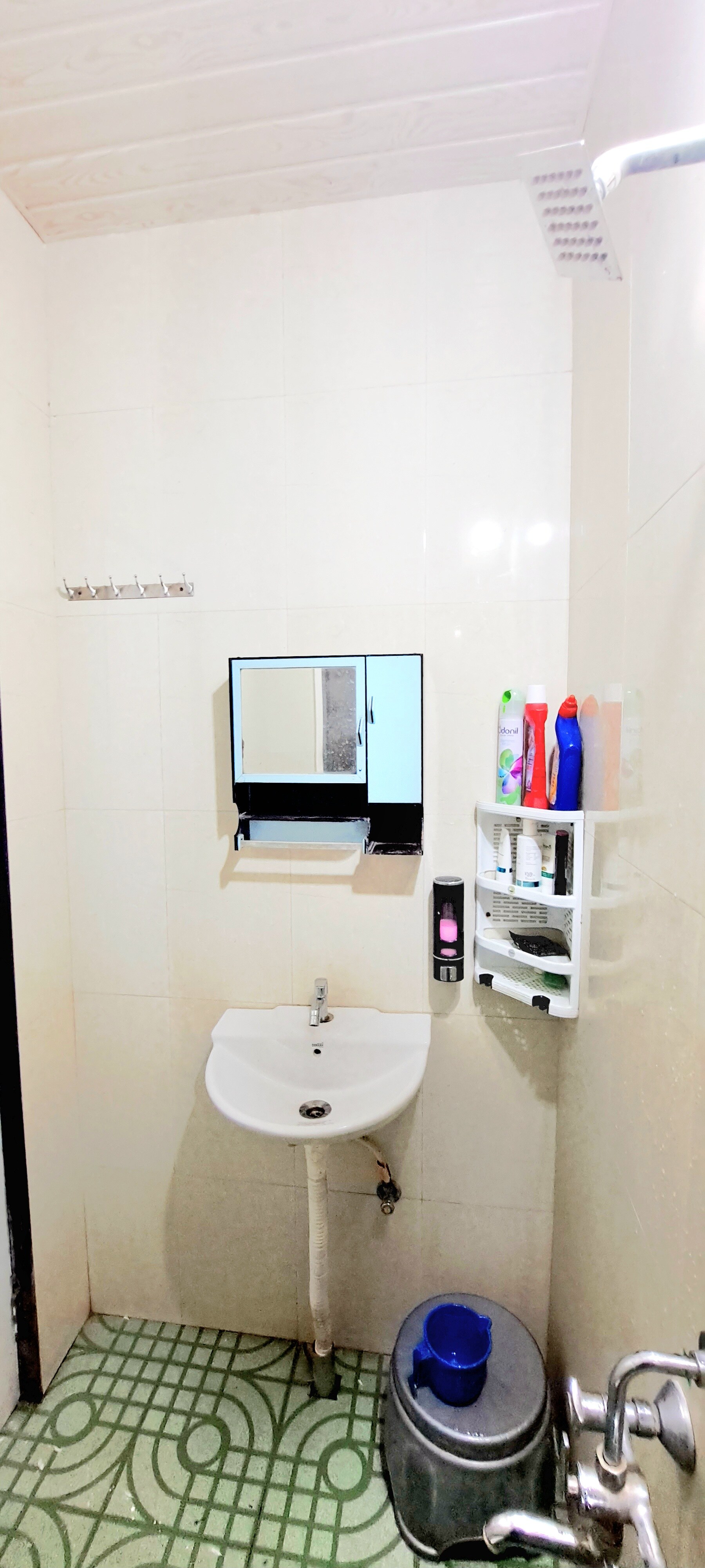 Reena 2 BHK Apartment - Tap to explore photos