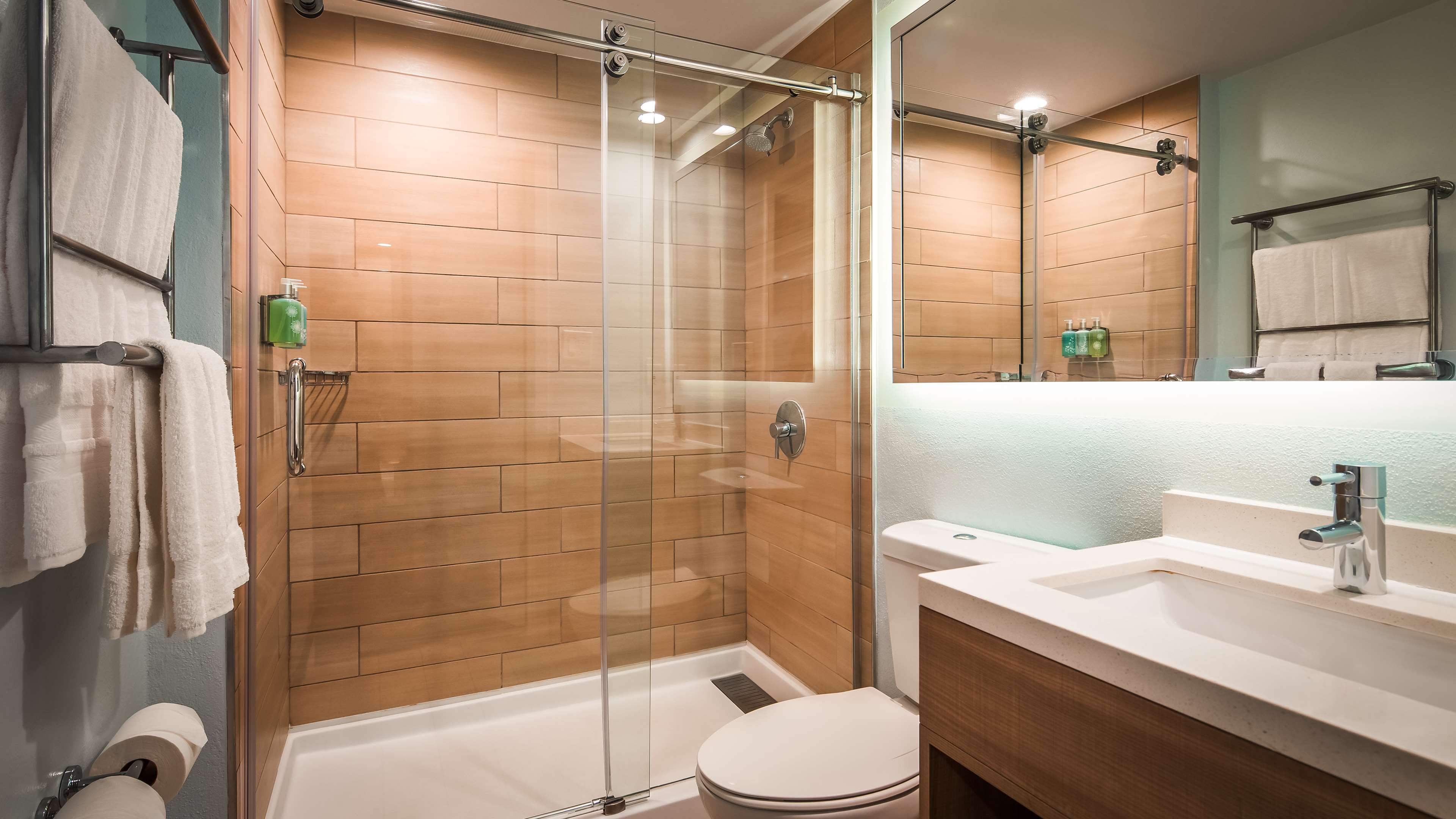 Best Western Beachside Inn - Tap to explore photos