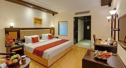 Hotel Tamil Nadu - Rockfort Room Type - Royal Suite