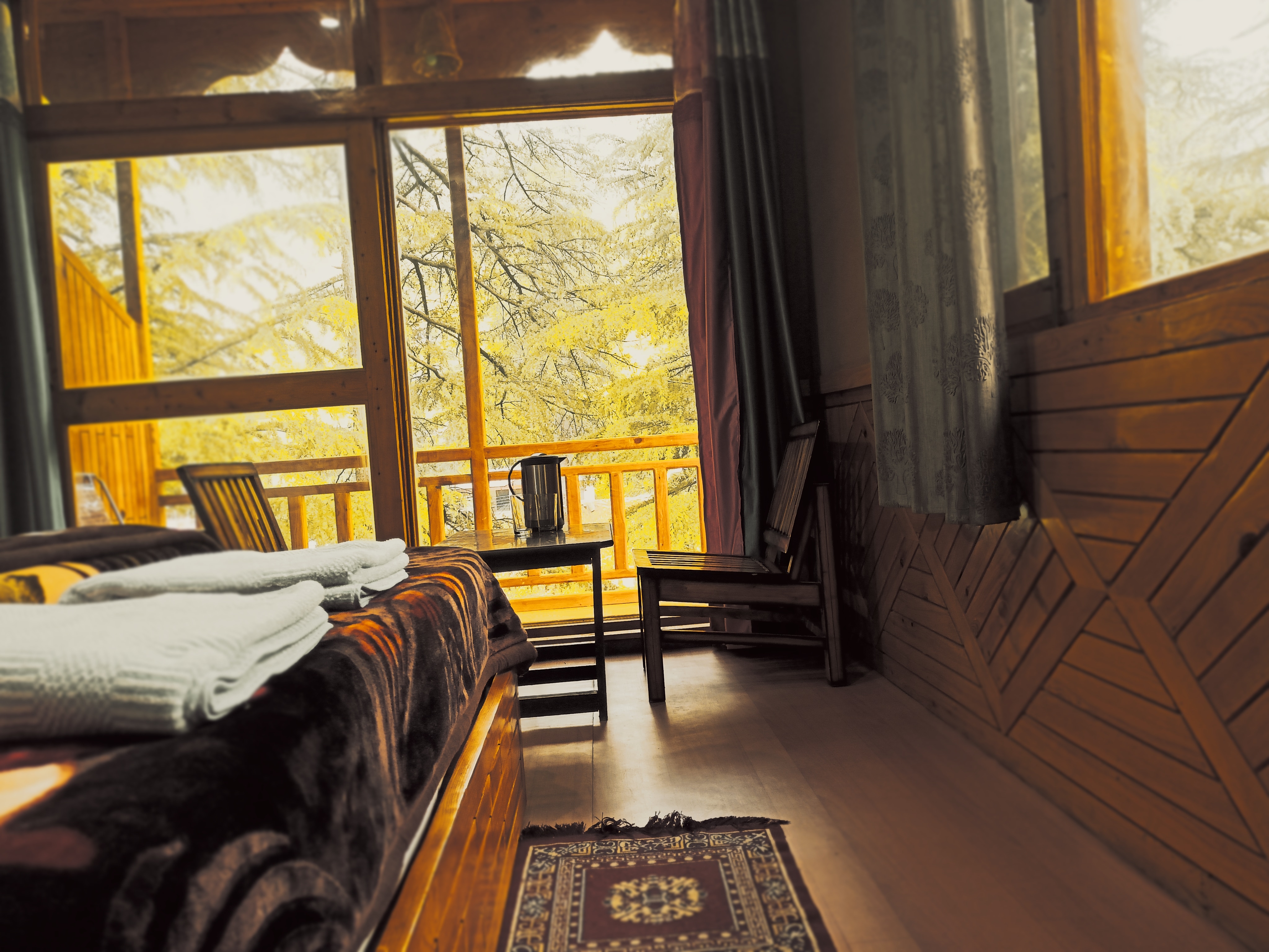 Cedar Stream House Jibhi | Rooms & Wi-Fi - Tap to explore photos