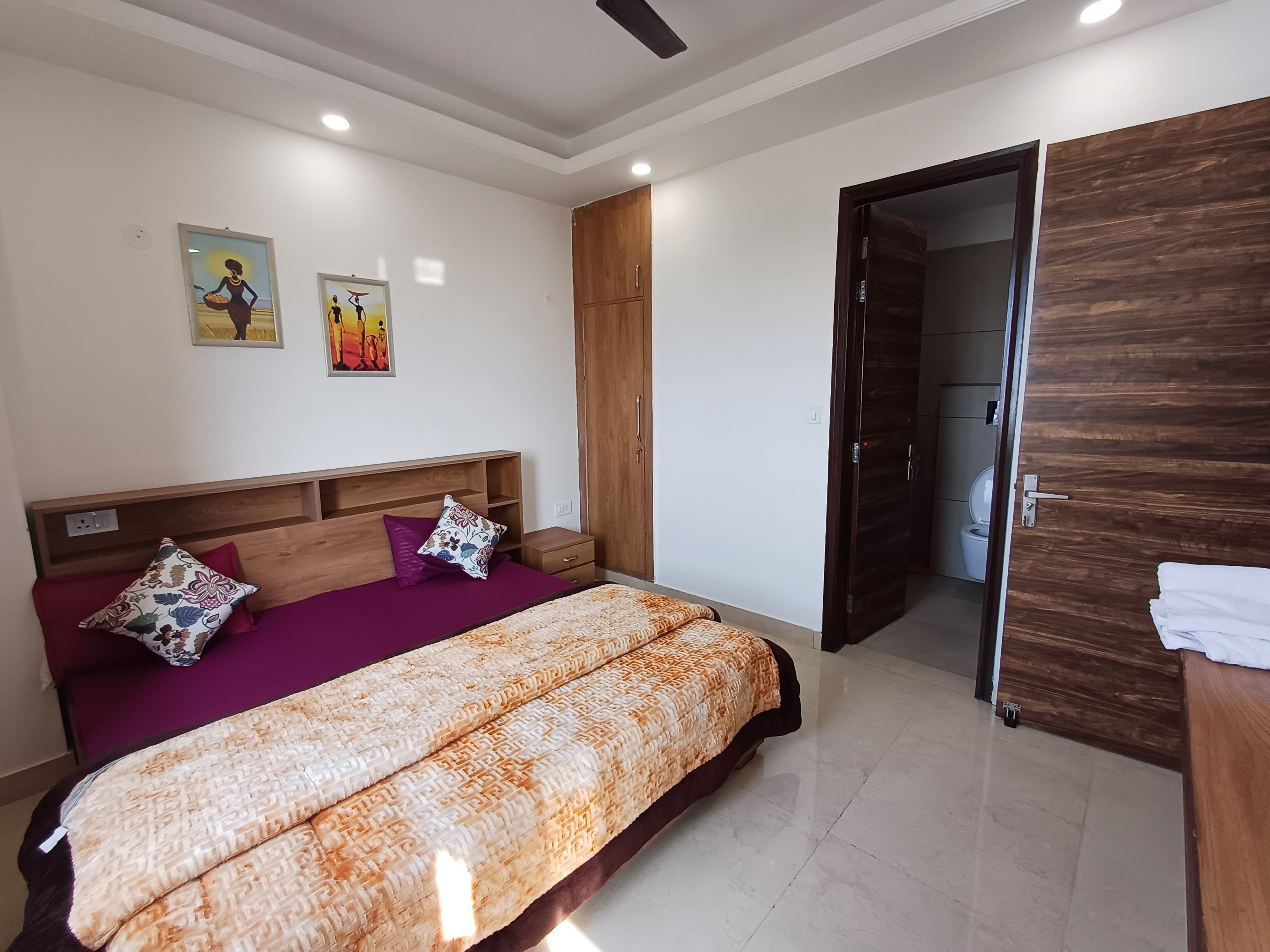 Ganges Retreat :beautiful and peaceful 1BHK Flat - Tap to explore photos