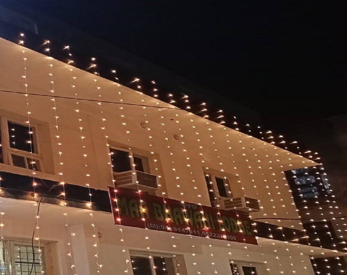 Hotel Maa Bhawani - Tap to explore photos