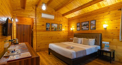 La Cabana Beach Resort & Spa Room Type - Tropical Chalet